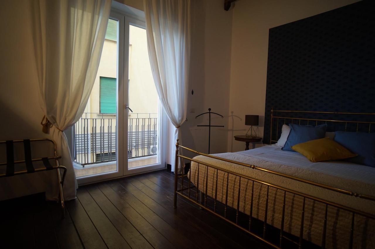 Cittadella Rooms ซาแลร์โน ภายนอก รูปภาพ