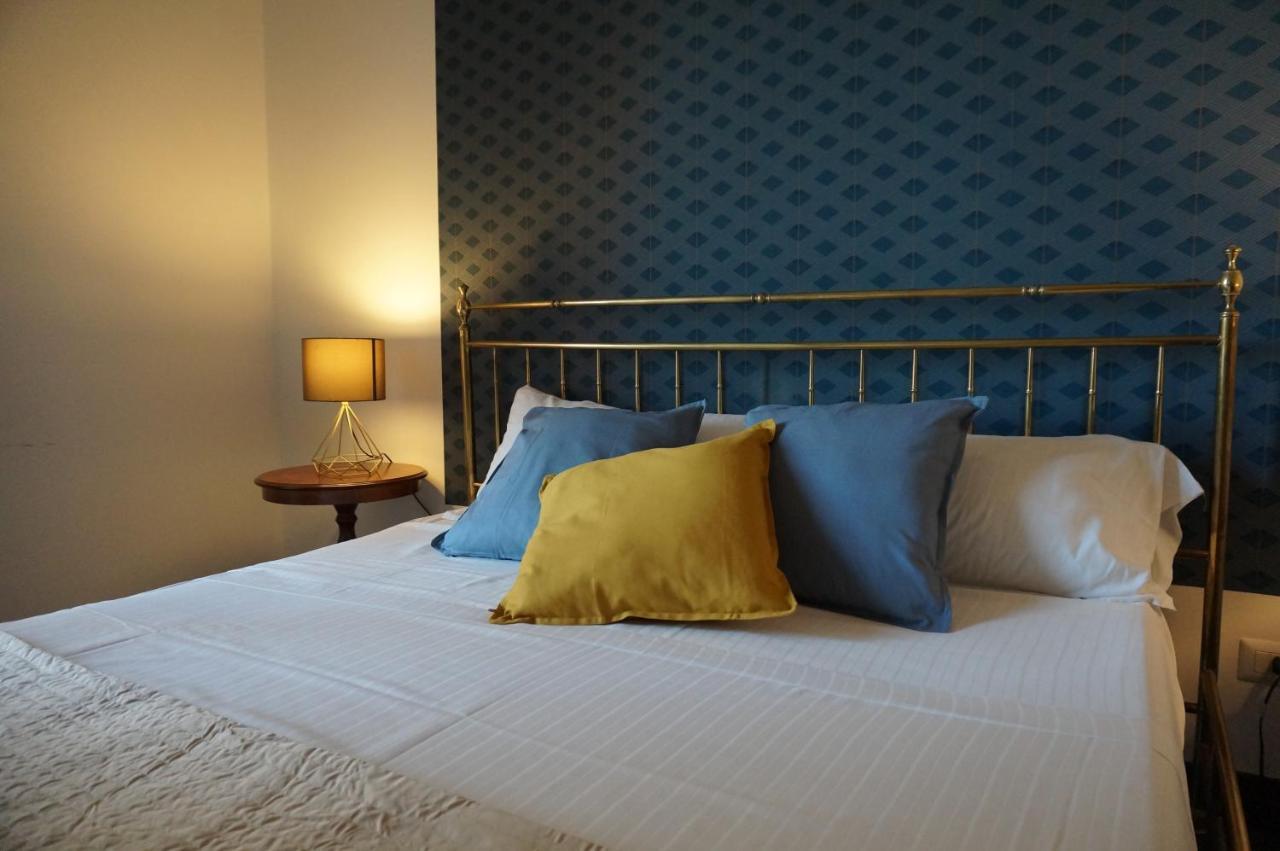 Cittadella Rooms ซาแลร์โน ภายนอก รูปภาพ