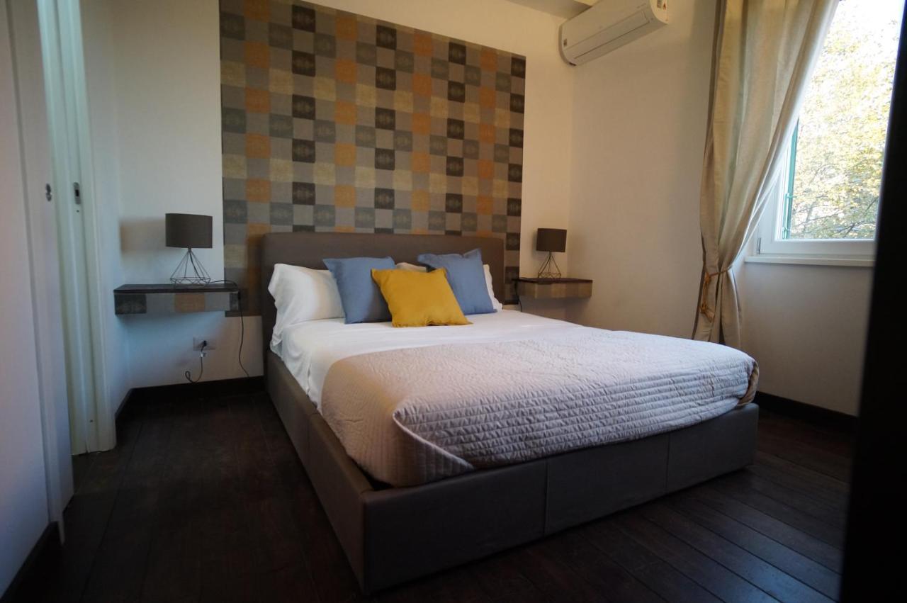 Cittadella Rooms ซาแลร์โน ภายนอก รูปภาพ
