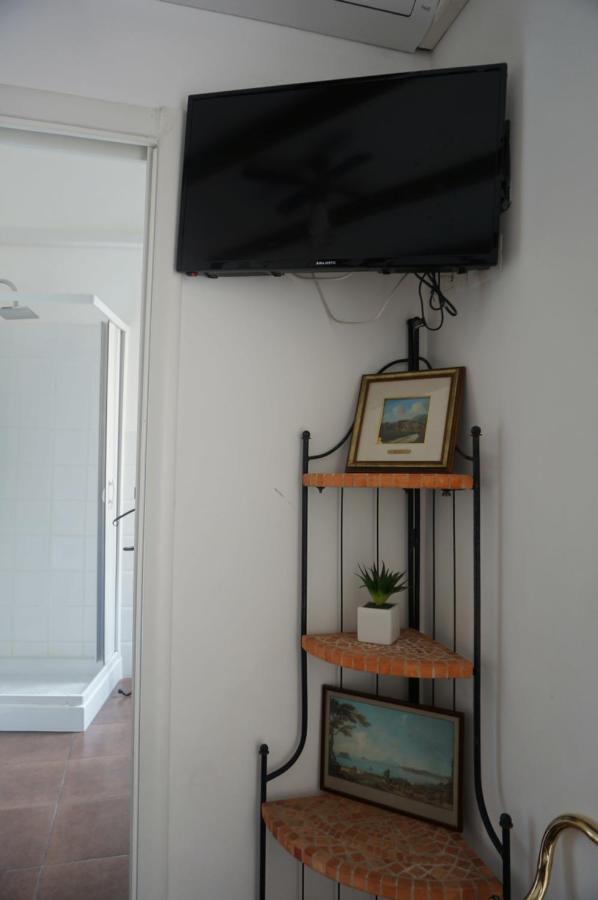 Cittadella Rooms ซาแลร์โน ภายนอก รูปภาพ