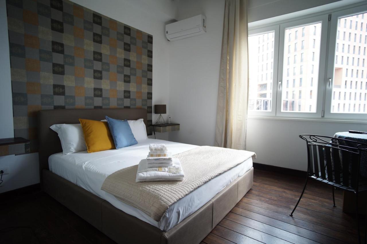 Cittadella Rooms ซาแลร์โน ภายนอก รูปภาพ